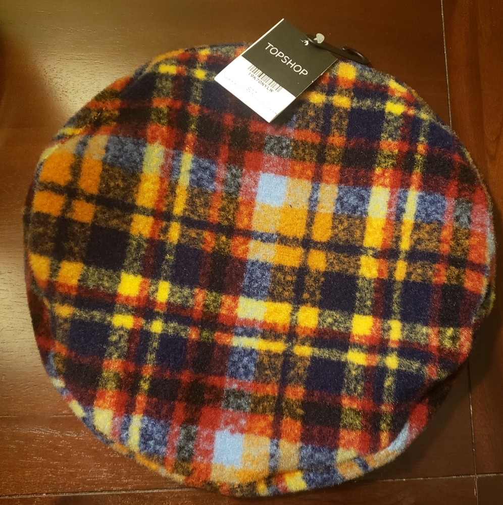 Wool beret hat